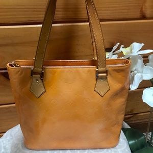 Authentic Louis Vuitton Houston Vernis